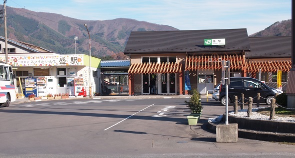盛駅