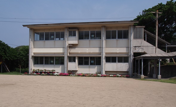 学校