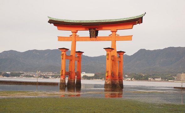 鳥居